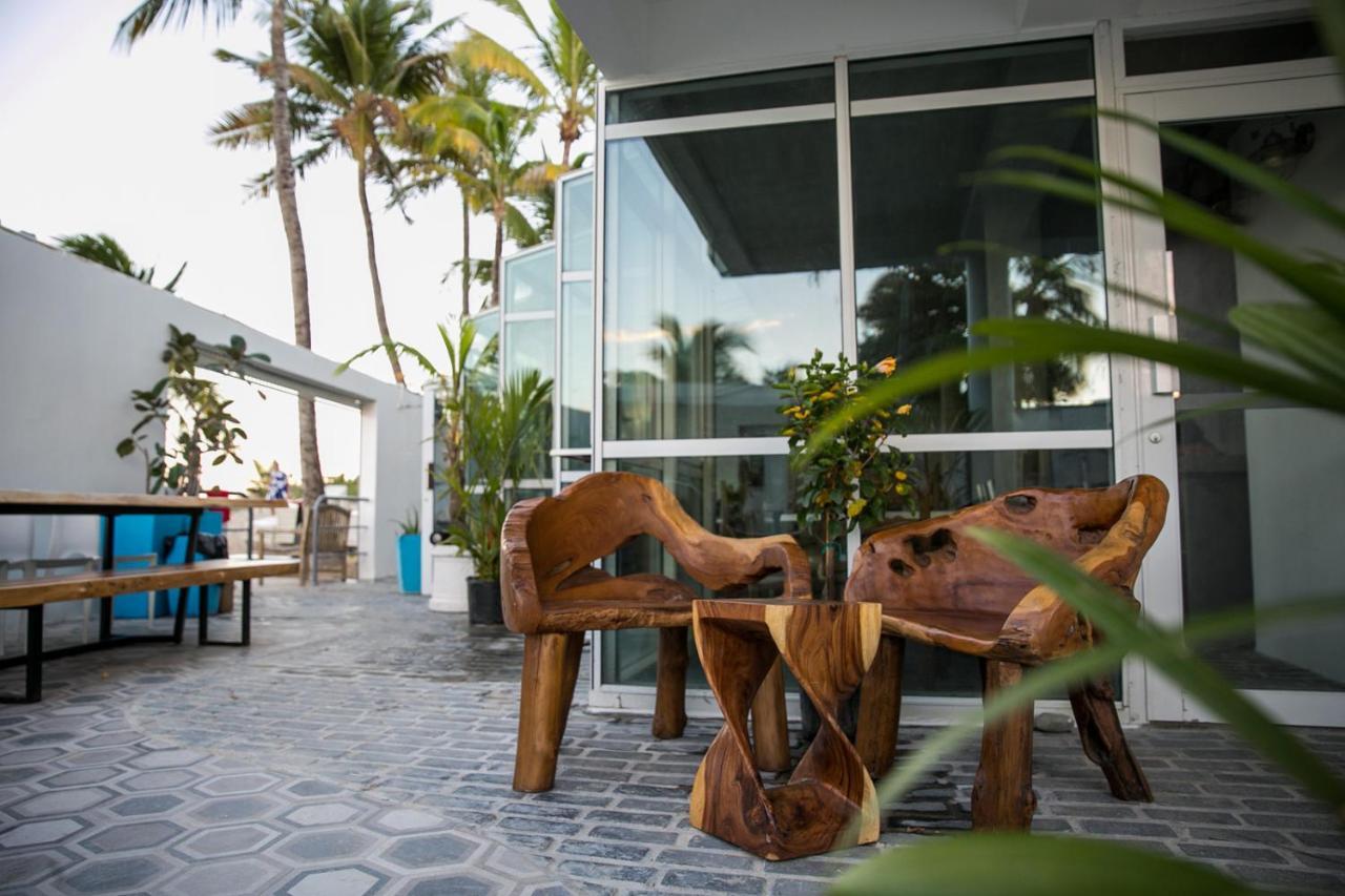 Numero Uno Beach House San Juan Esterno foto